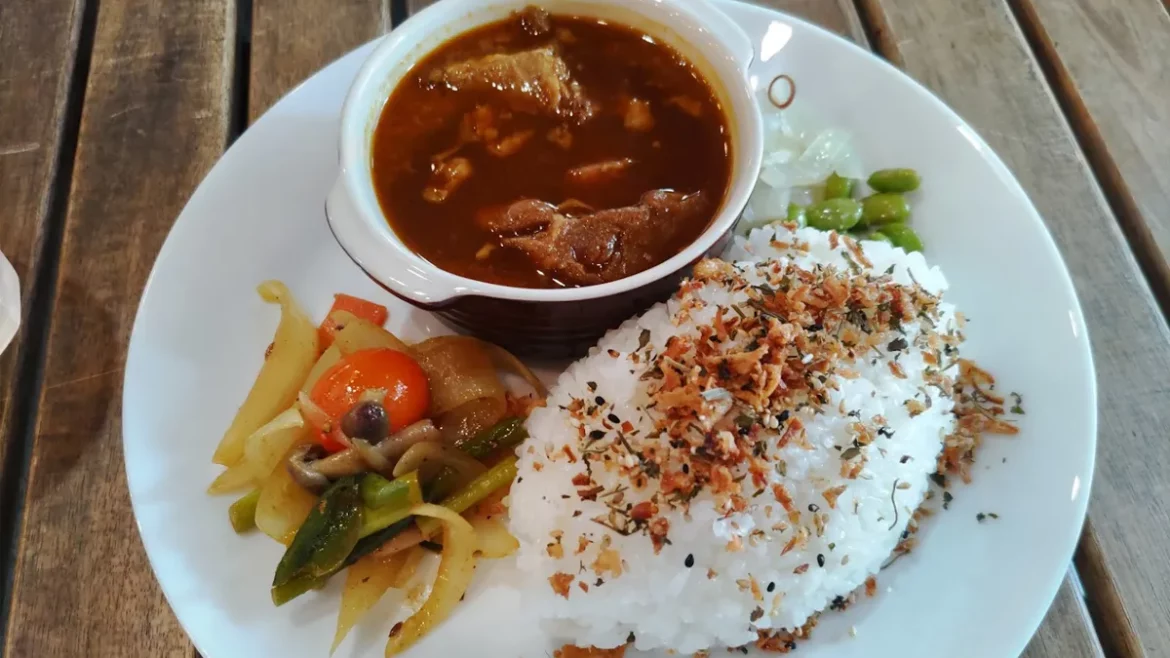 Tokyo Kanda Curry at Curry & Wine Beppin