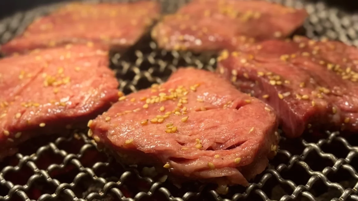 炭火焼ホルモン ぐう