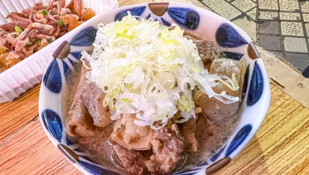 ueno-ameyoko-food-yakiniku-ameyoko-horumon-611