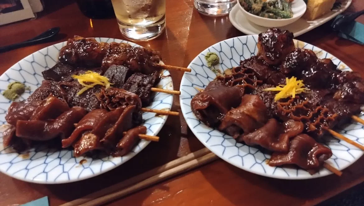 深夜食堂般居酒屋《美味ぇ津